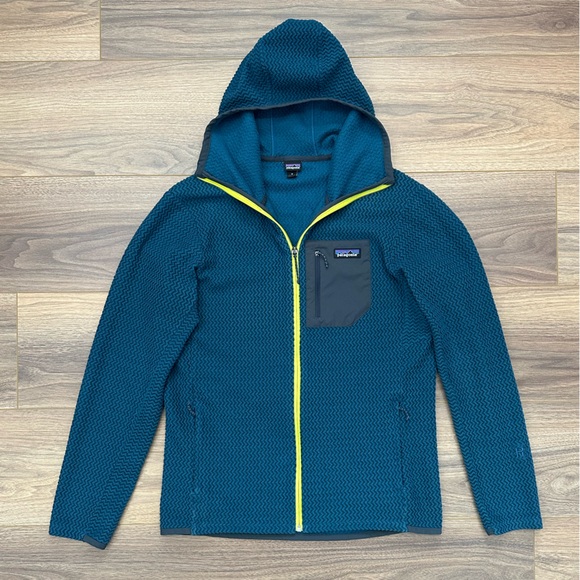 Patagonia Other - Patagonia R1 Air Full-Zip Hoody in CTRB - Crater Blue Size Medium